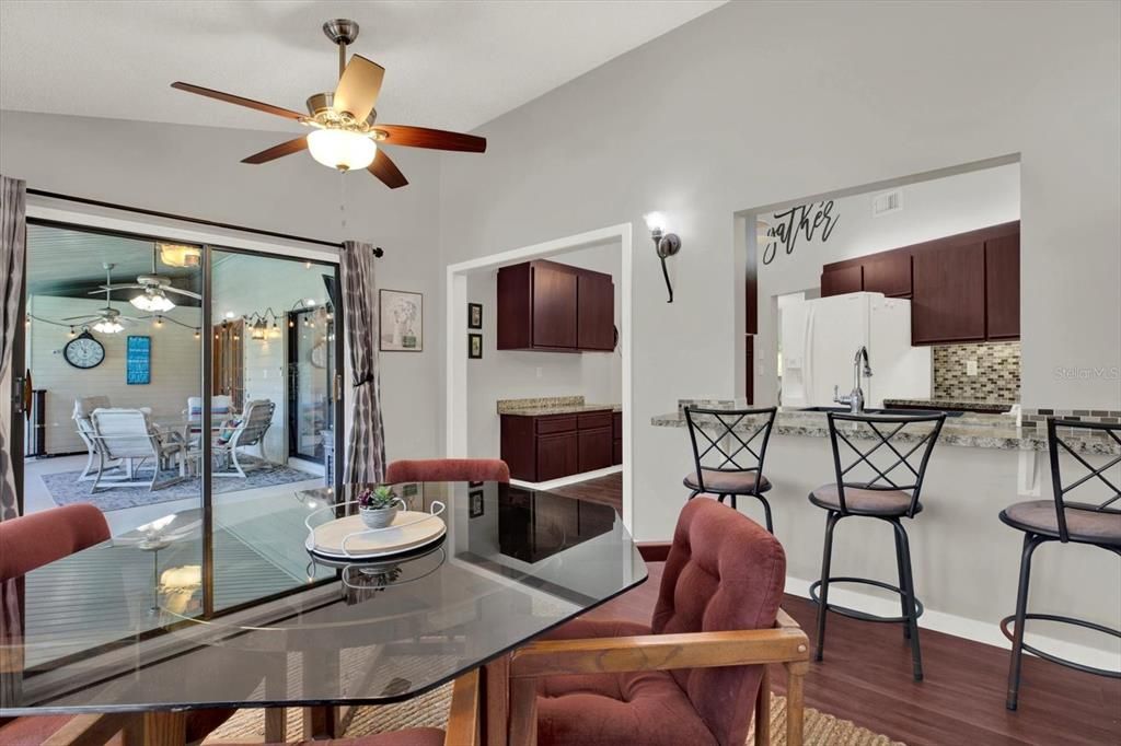 For Sale: $345,000 (3 beds, 2 baths, 1939 Square Feet)