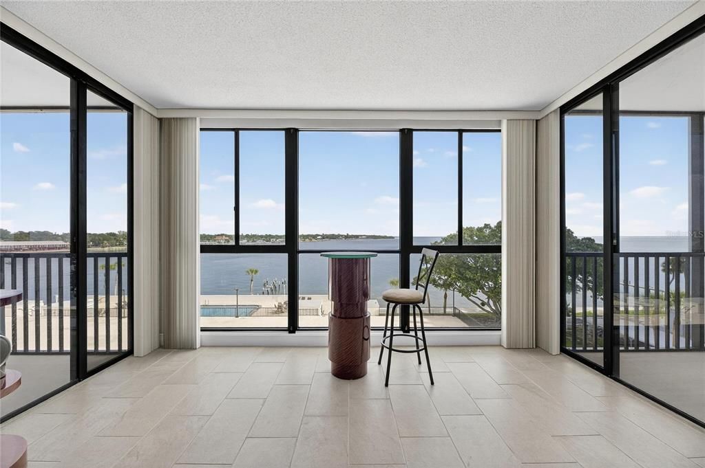 For Rent: $3,450 (2 beds, 2 baths, 1290 Square Feet)