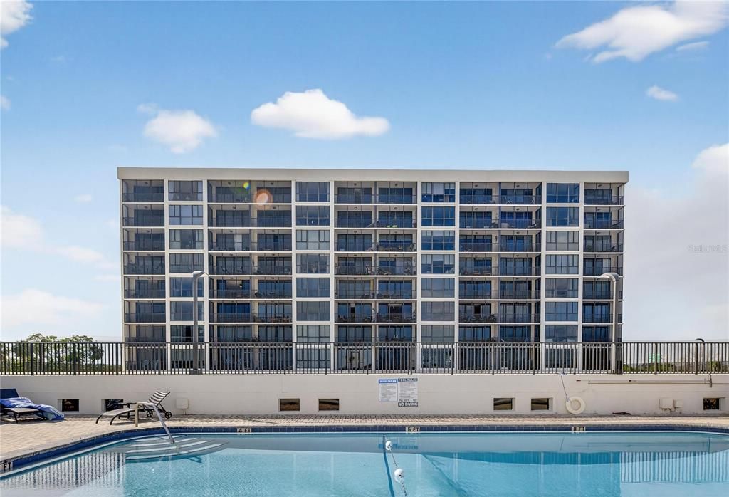 For Rent: $3,450 (2 beds, 2 baths, 1290 Square Feet)