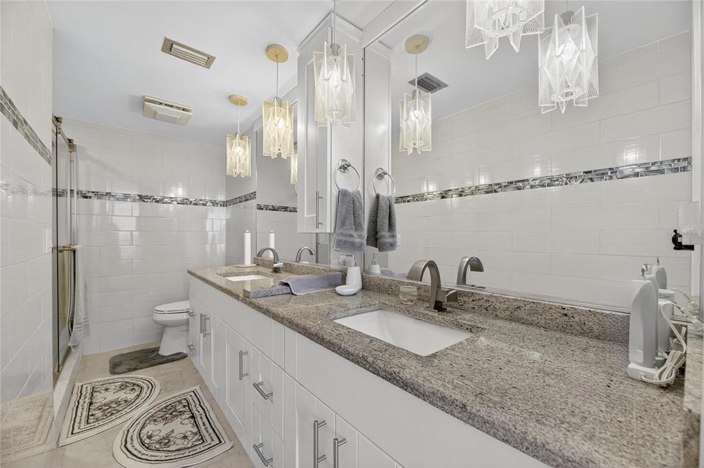 For Rent: $3,450 (2 beds, 2 baths, 1290 Square Feet)