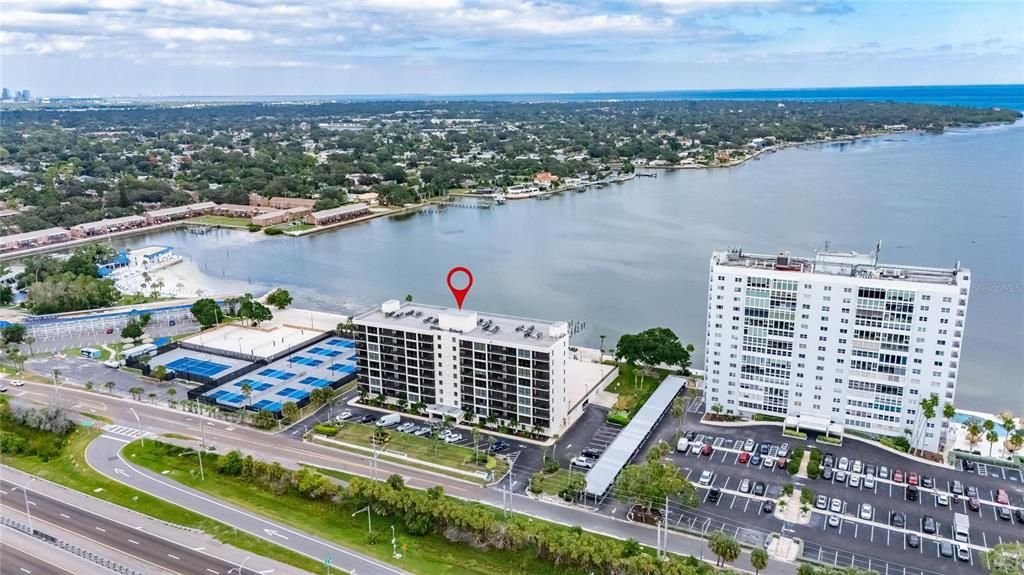 For Rent: $3,450 (2 beds, 2 baths, 1290 Square Feet)