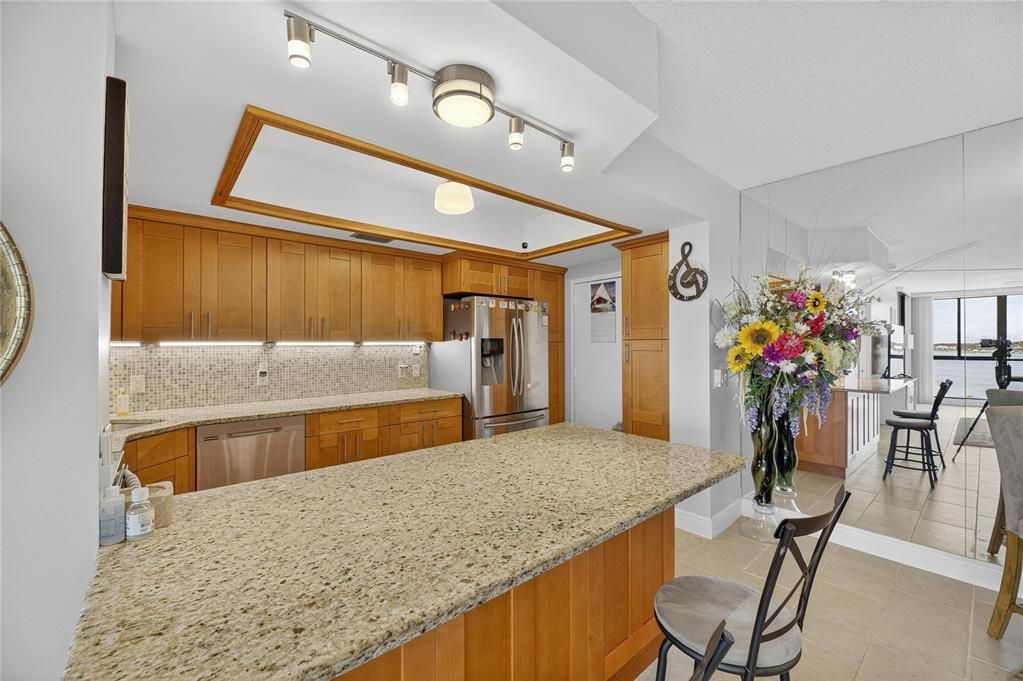 For Rent: $3,450 (2 beds, 2 baths, 1290 Square Feet)