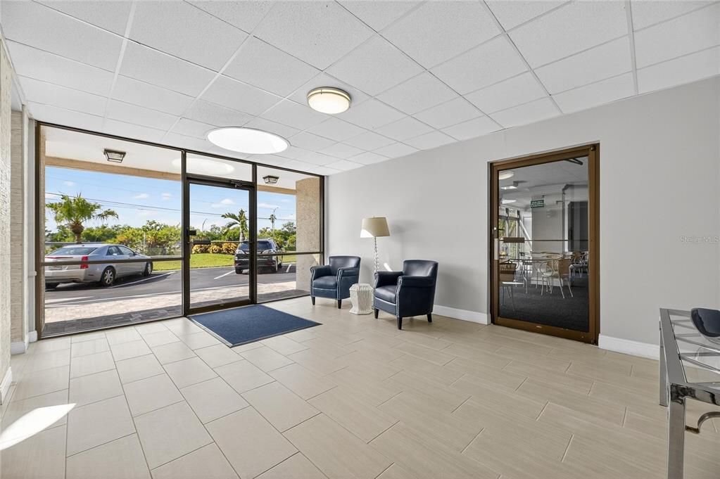 For Rent: $3,450 (2 beds, 2 baths, 1290 Square Feet)