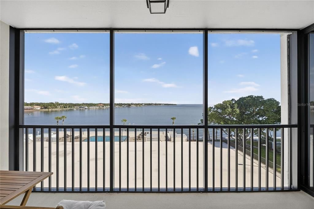 For Rent: $3,450 (2 beds, 2 baths, 1290 Square Feet)