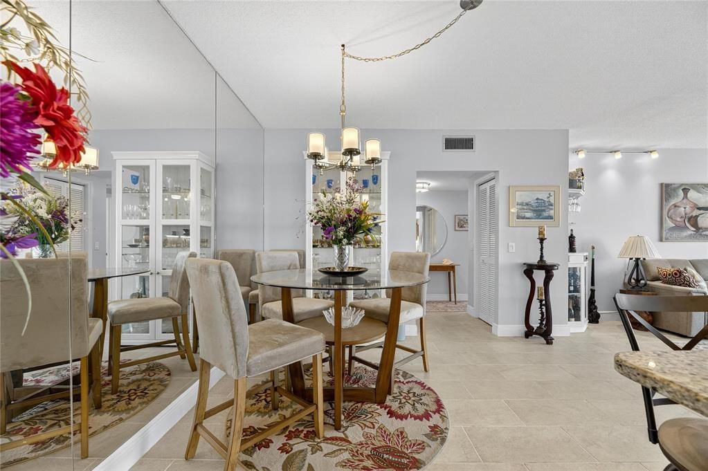 For Rent: $3,450 (2 beds, 2 baths, 1290 Square Feet)