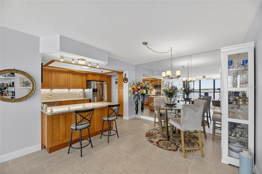 For Rent: $3,450 (2 beds, 2 baths, 1290 Square Feet)