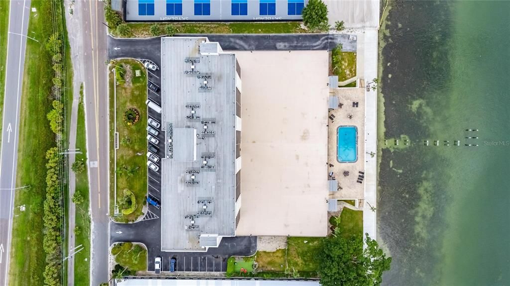 For Rent: $3,450 (2 beds, 2 baths, 1290 Square Feet)