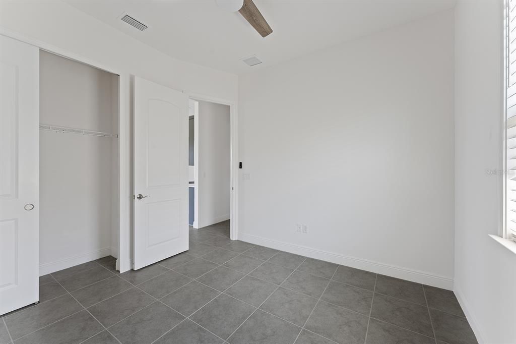 For Rent: $3,100 (3 beds, 2 baths, 1617 Square Feet)