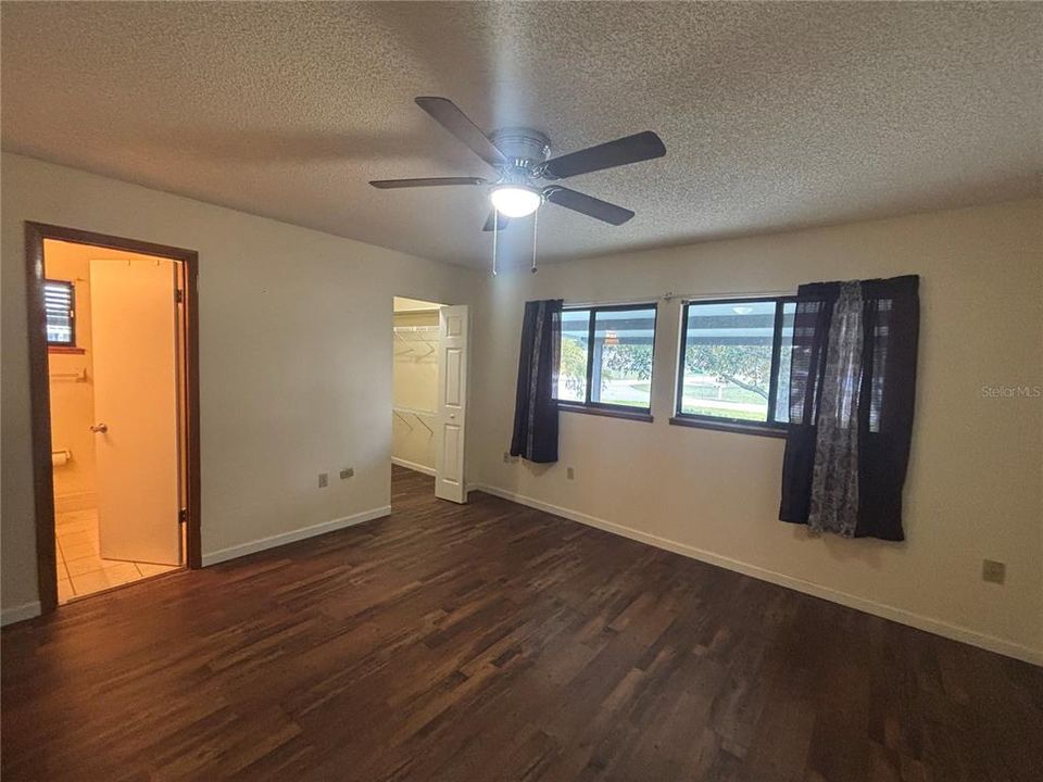 En Renta: $1,595 (3 camas, 2 baños, 1456 Pies cuadrados)