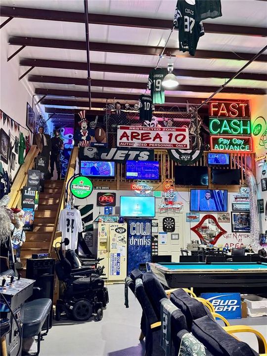 待售: $949,000 (0 贝兹, 0 浴室, 1725 平方英尺)