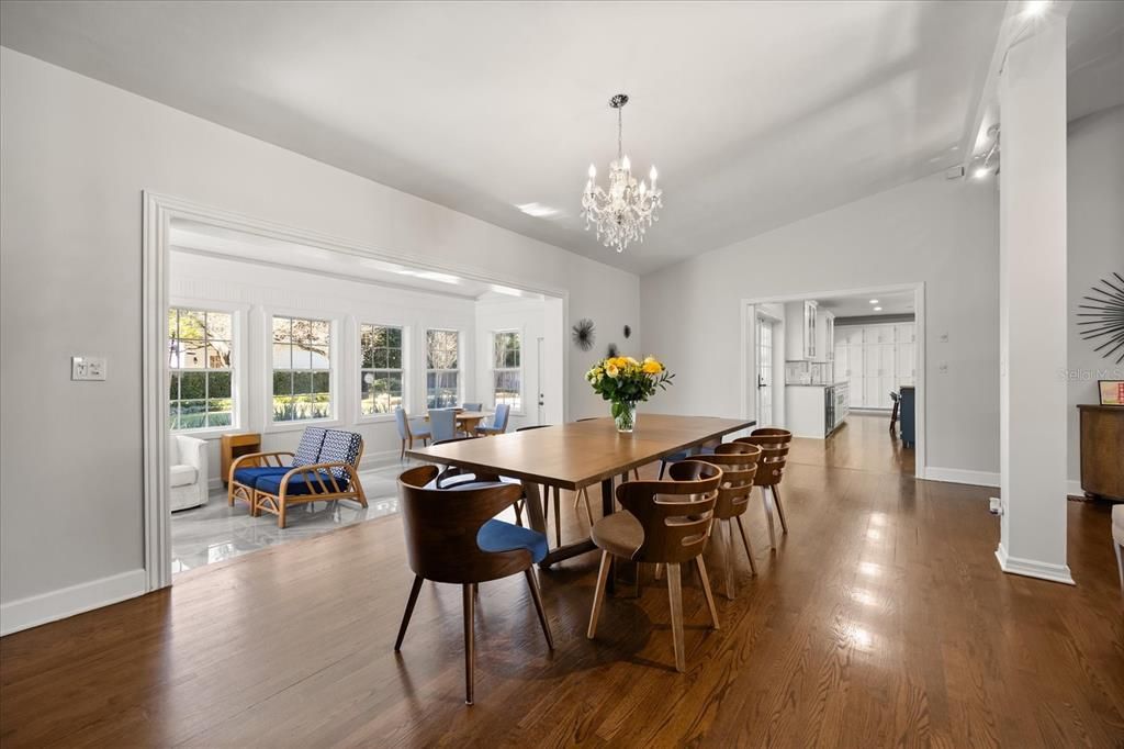 待售: $2,345,000 (4 贝兹, 3 浴室, 3986 平方英尺)