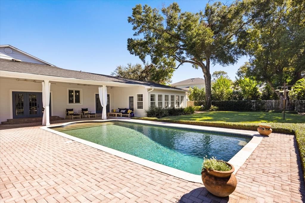 待售: $2,345,000 (4 贝兹, 3 浴室, 3986 平方英尺)