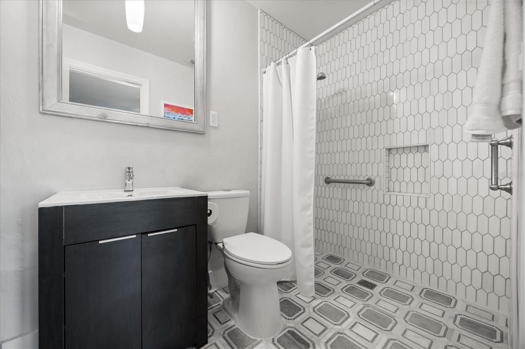 待售: $2,345,000 (4 贝兹, 3 浴室, 3986 平方英尺)