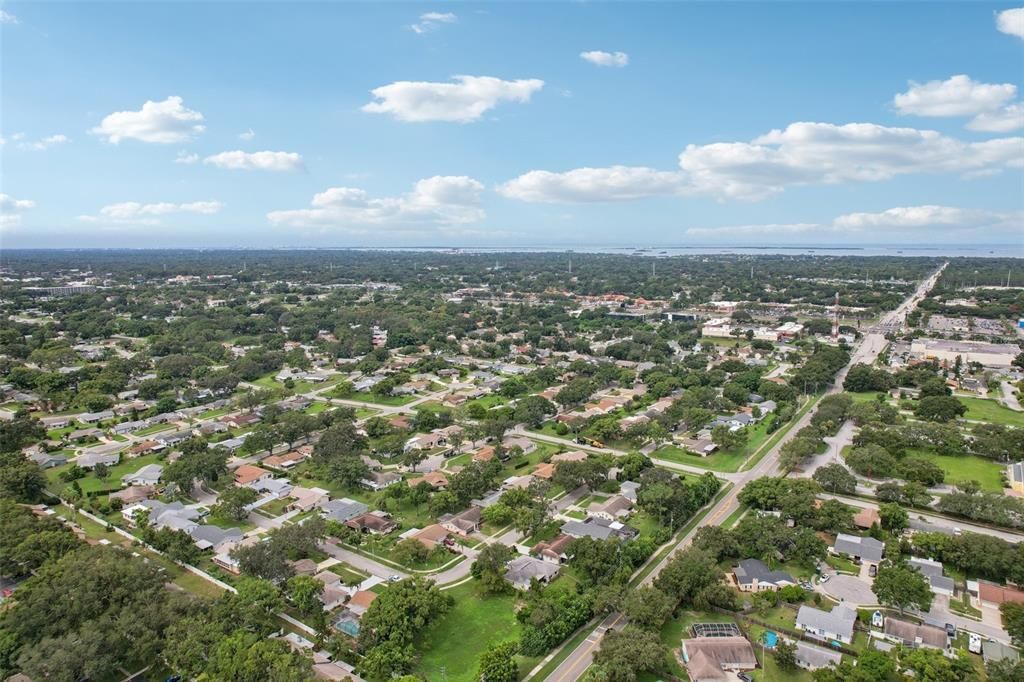 出租: $2,400 (2 贝兹, 2 浴室, 1578 平方英尺)