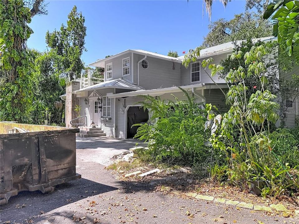 For Sale: $449,950 (4 beds, 3 baths, 3087 Square Feet)