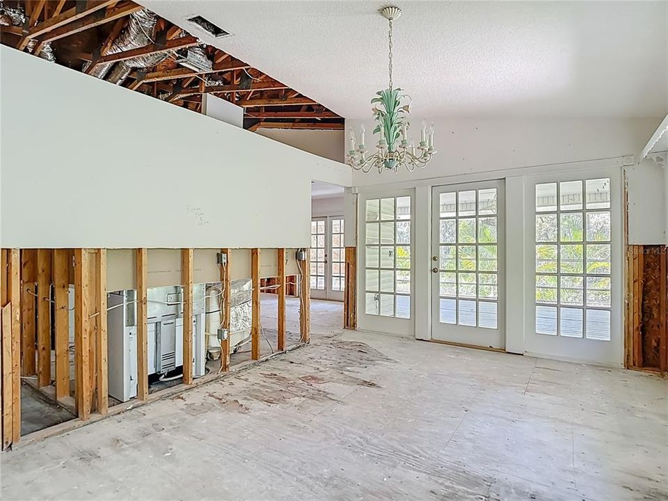 For Sale: $449,950 (4 beds, 3 baths, 3087 Square Feet)