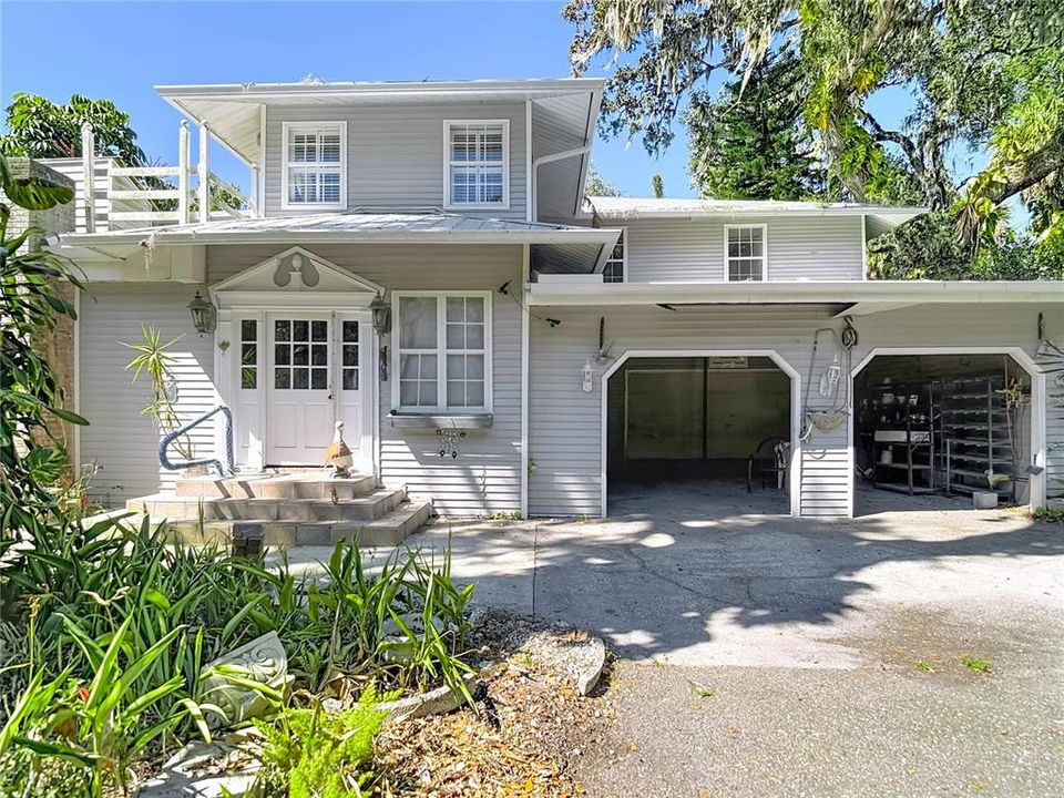 For Sale: $449,950 (4 beds, 3 baths, 3087 Square Feet)