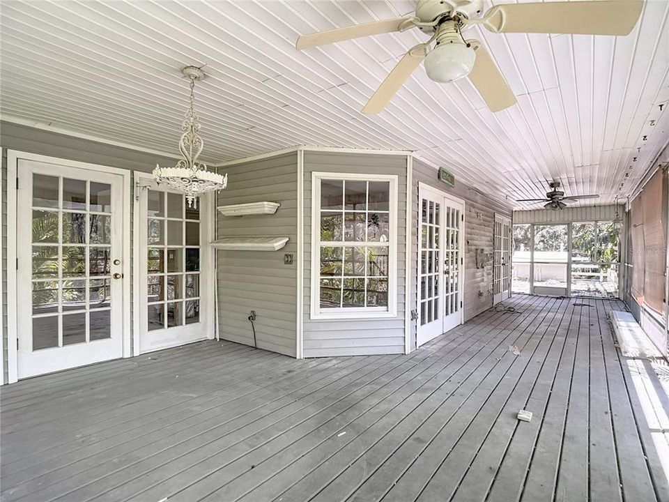 For Sale: $449,950 (4 beds, 3 baths, 3087 Square Feet)