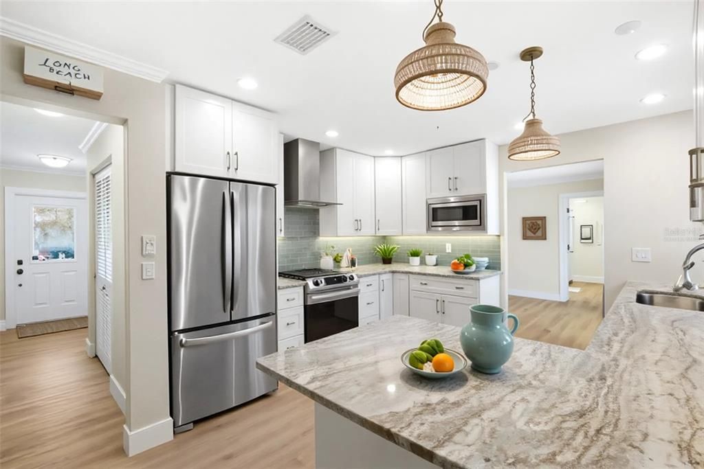 For Sale: $1,000,000 (4 beds, 2 baths, 1859 Square Feet)