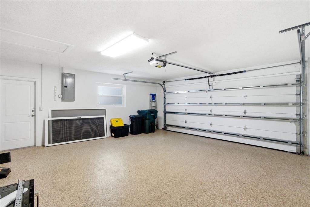 For Sale: $1,000,000 (4 beds, 2 baths, 1859 Square Feet)