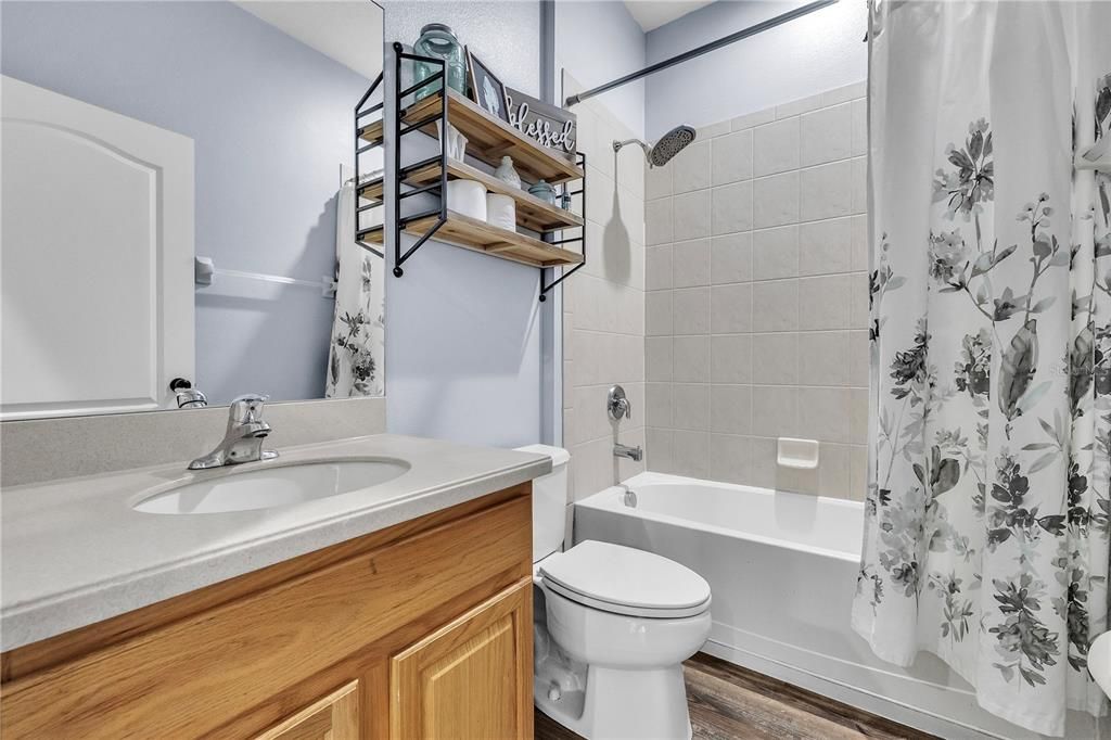 For Sale: $309,000 (4 beds, 2 baths, 1881 Square Feet)