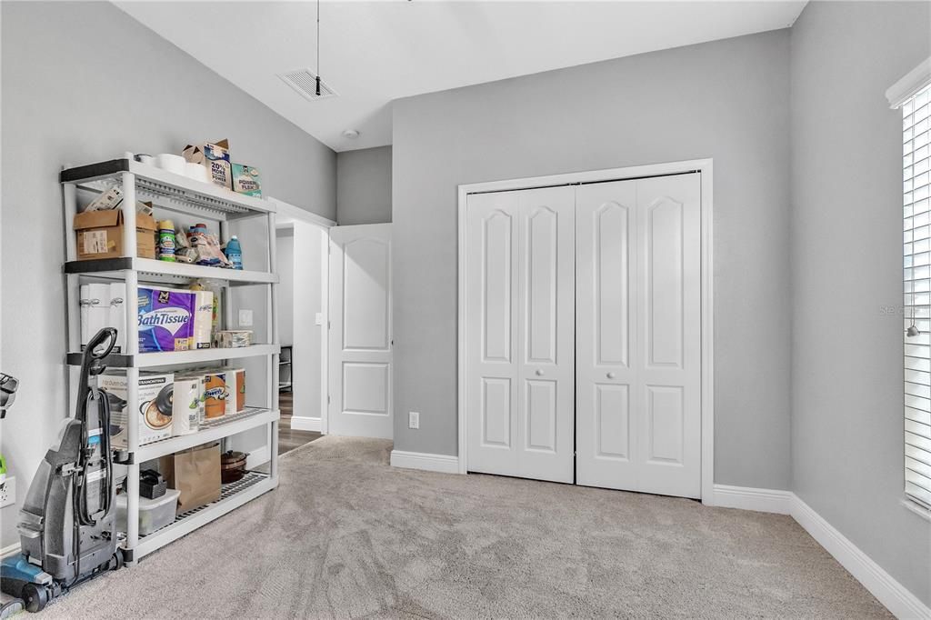 For Sale: $309,000 (4 beds, 2 baths, 1881 Square Feet)