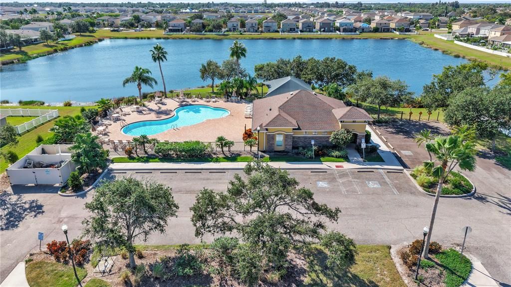 For Sale: $309,000 (4 beds, 2 baths, 1881 Square Feet)