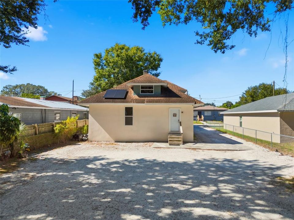 На продажу: $435,000 (5 спален, 3 ванн, 2454 Квадратных фут)