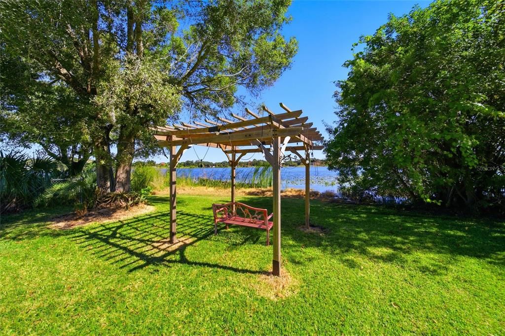 На продажу: $435,000 (5 спален, 3 ванн, 2454 Квадратных фут)