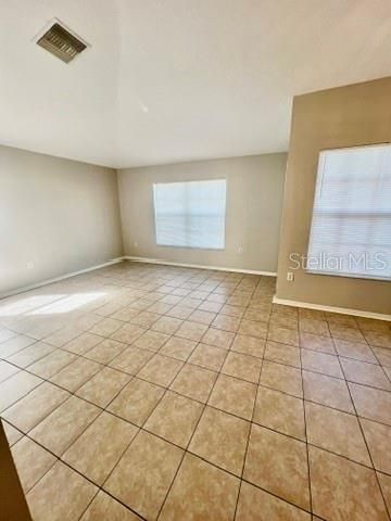 En Renta: $1,945 (3 camas, 2 baños, 1529 Pies cuadrados)