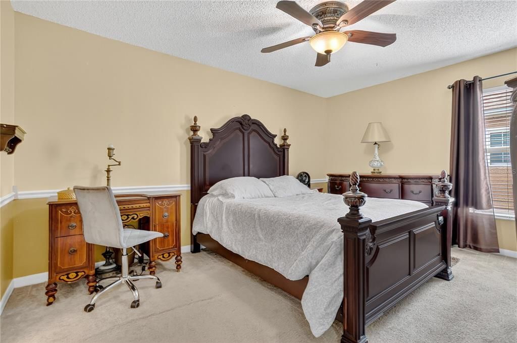 For Sale: $530,000 (4 beds, 2 baths, 2345 Square Feet)