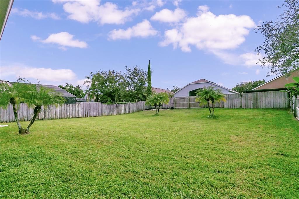 For Sale: $530,000 (4 beds, 2 baths, 2345 Square Feet)