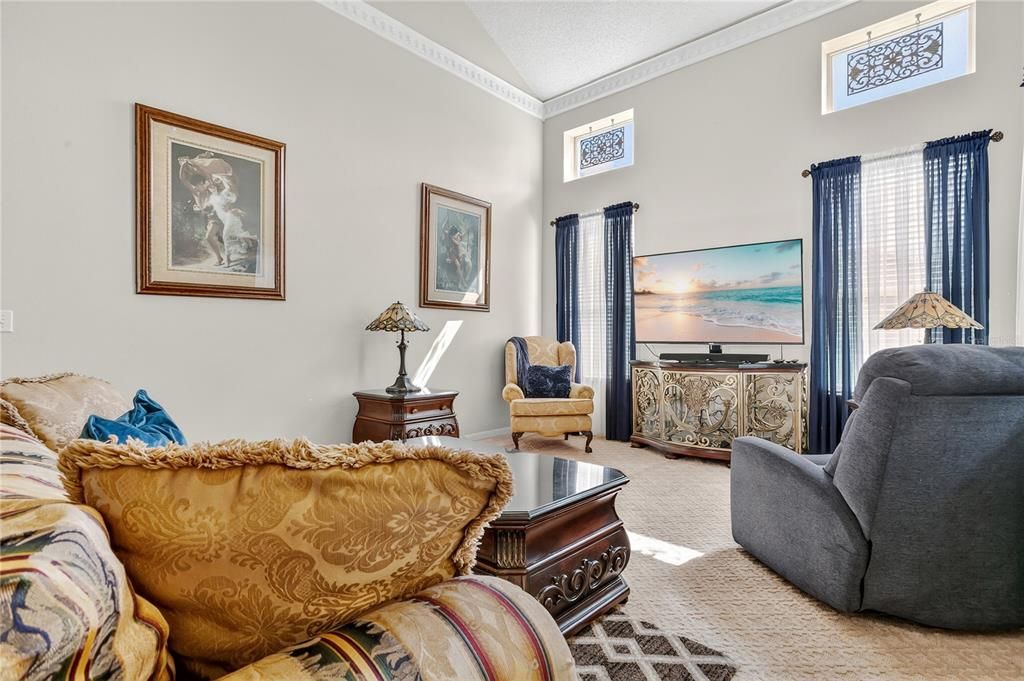 For Sale: $530,000 (4 beds, 2 baths, 2345 Square Feet)