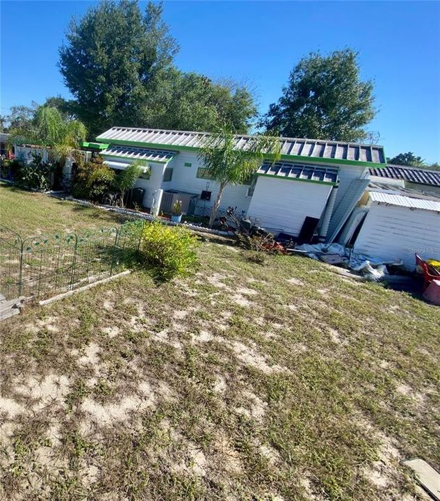 На продажу: $128,000 (1 спален, 1 ванн, 304 Квадратных фут)