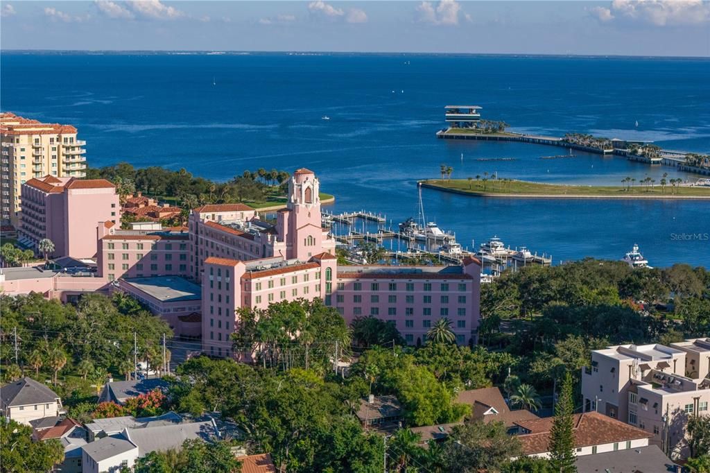 待售: $1,695,000 (2 贝兹, 2 浴室, 2619 平方英尺)