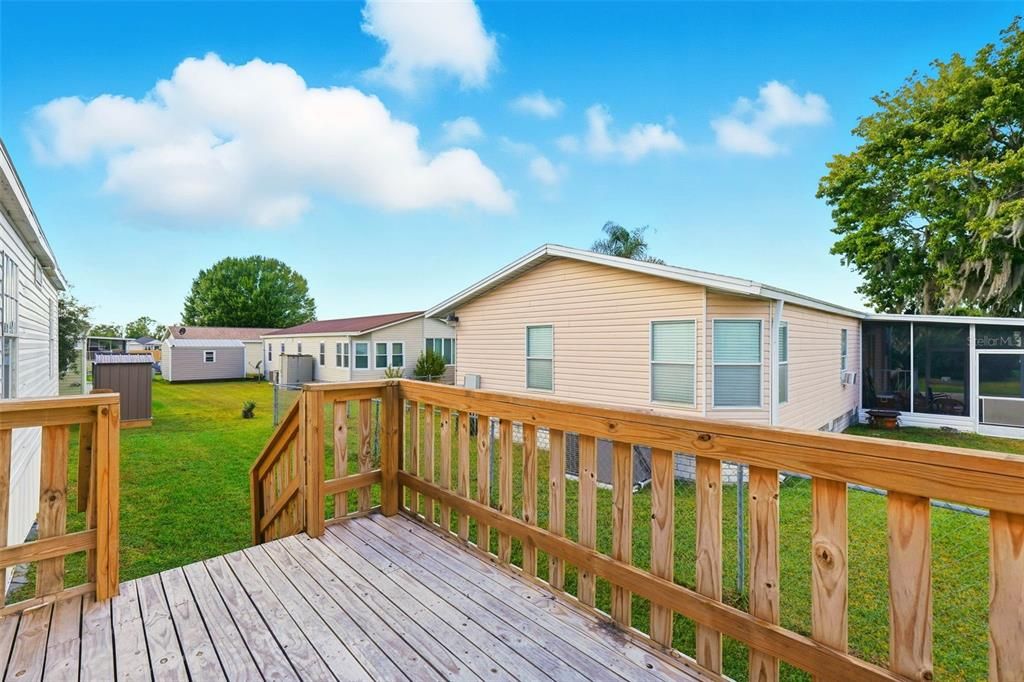 For Sale: $275,000 (3 beds, 2 baths, 1932 Square Feet)