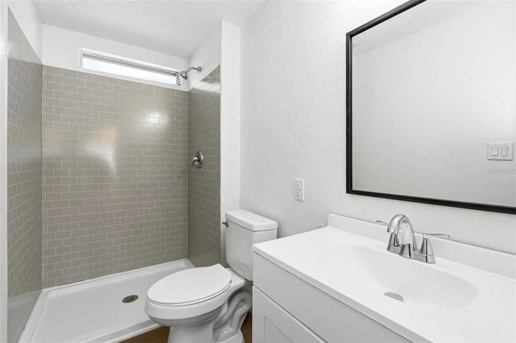 For Sale: $275,000 (3 beds, 2 baths, 1932 Square Feet)