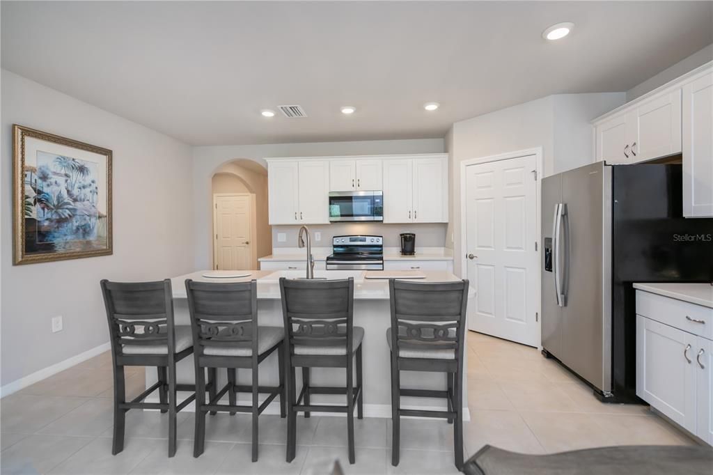 For Sale: $295,000 (4 beds, 2 baths, 1846 Square Feet)