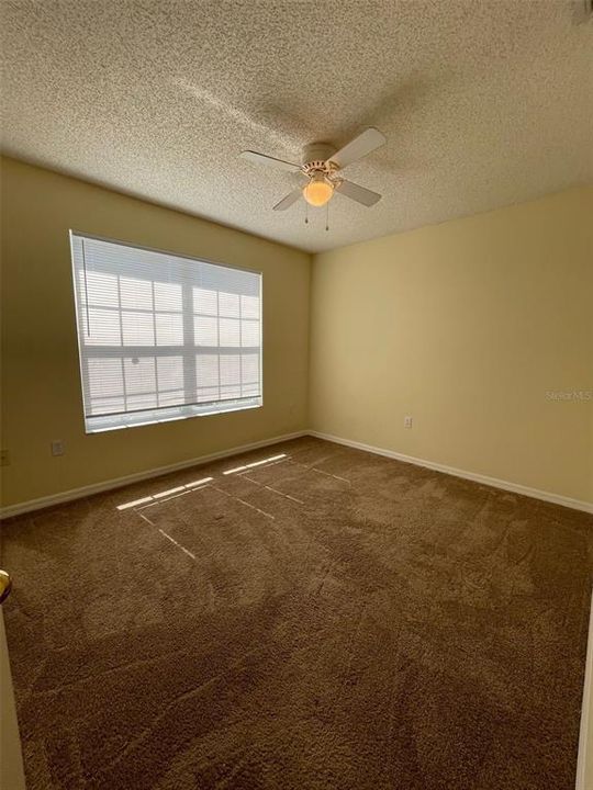 For Rent: $2,095 (4 beds, 2 baths, 2162 Square Feet)