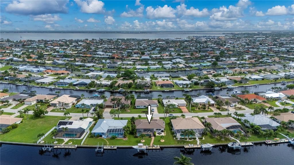 For Sale: $649,000 (2 beds, 2 baths, 1743 Square Feet)