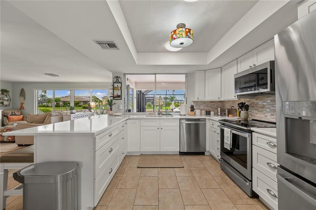 For Sale: $649,000 (2 beds, 2 baths, 1743 Square Feet)