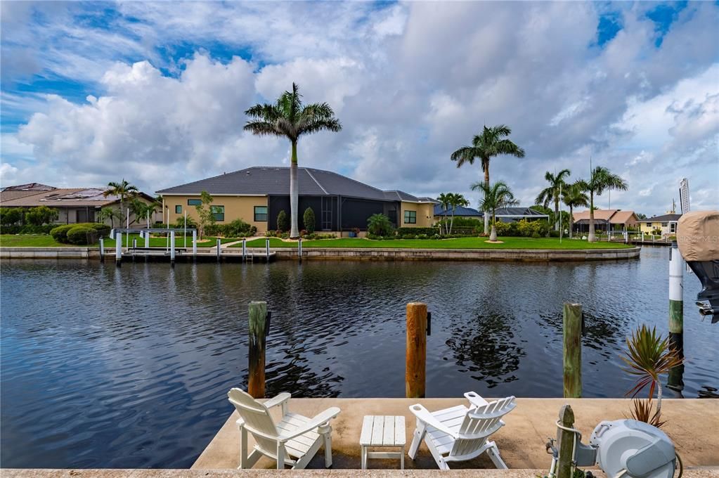 For Sale: $649,000 (2 beds, 2 baths, 1743 Square Feet)