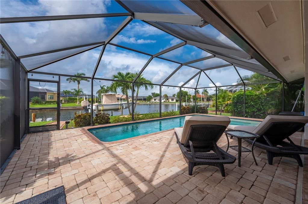 For Sale: $649,000 (2 beds, 2 baths, 1743 Square Feet)