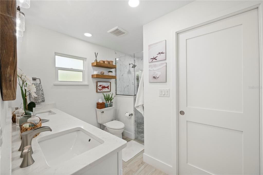 For Sale: $649,000 (2 beds, 2 baths, 1743 Square Feet)