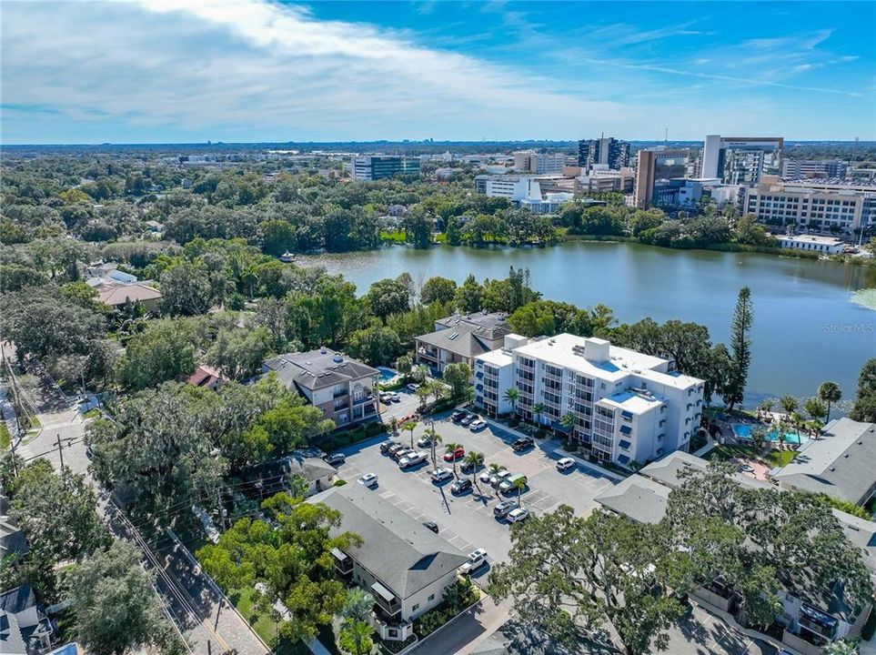 For Sale: $299,900 (3 beds, 2 baths, 1200 Square Feet)