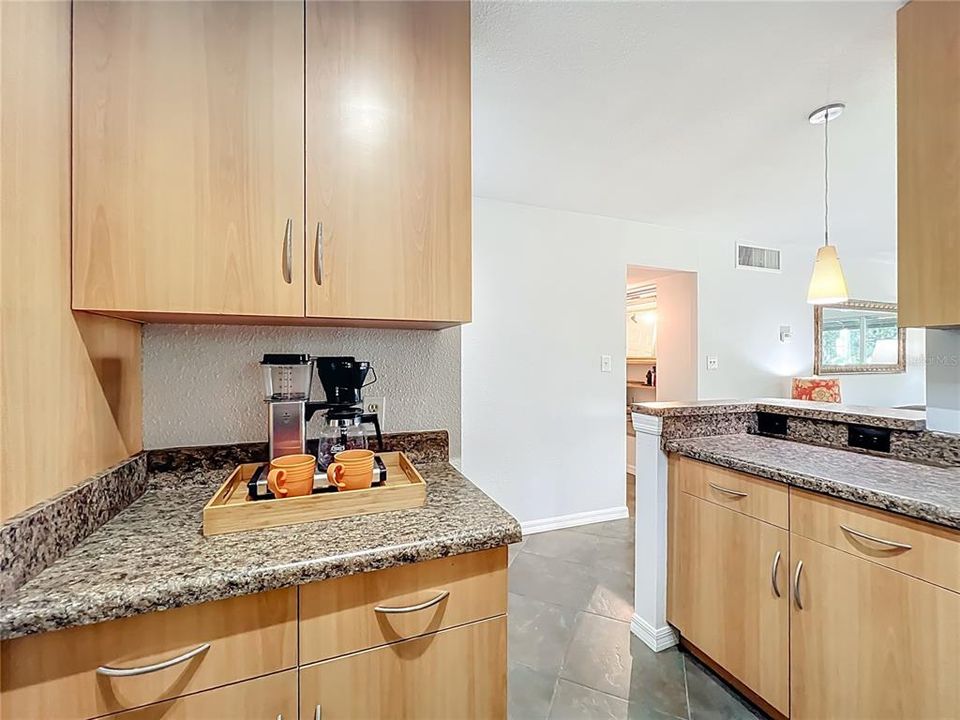 For Sale: $299,900 (3 beds, 2 baths, 1200 Square Feet)