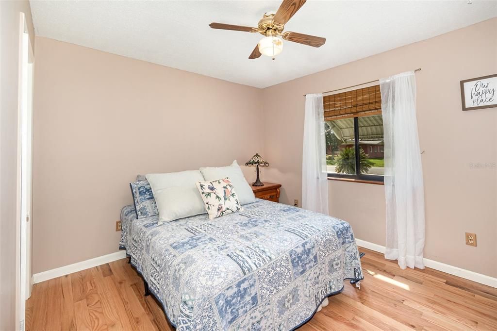 For Sale: $399,900 (3 beds, 1 baths, 1568 Square Feet)