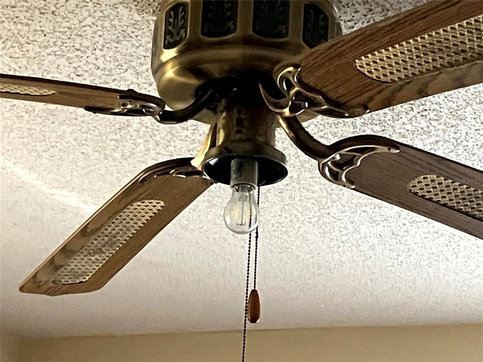 En Venta: $205,000 (3 camas, 2 baños, 1192 Pies cuadrados)