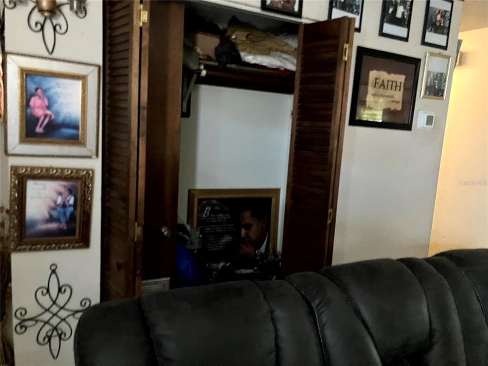 En Venta: $205,000 (3 camas, 2 baños, 1192 Pies cuadrados)