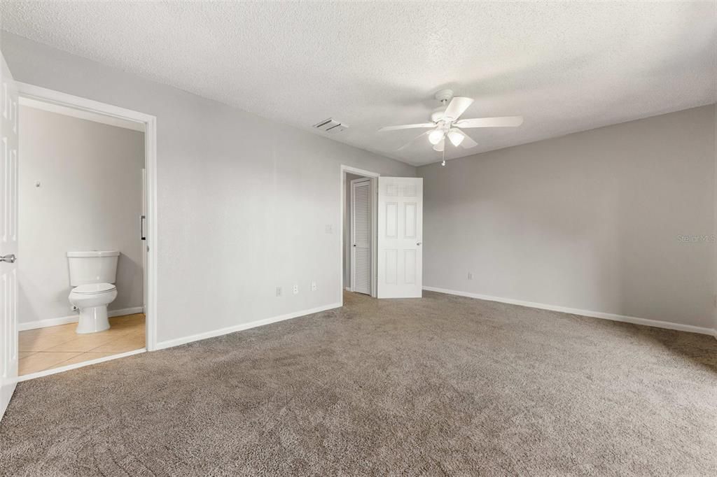 For Sale: $155,000 (3 beds, 2 baths, 1405 Square Feet)